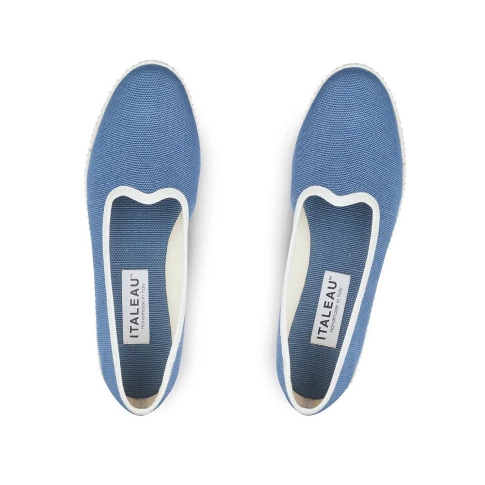Italeau Organic Slip-On Canvas Shoes - Picture 2 of 5
